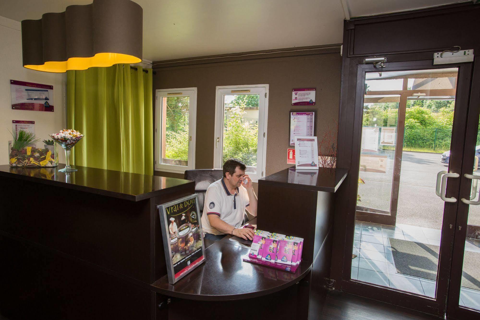 Hotel Akena Creil - Clermont Agnetz Экстерьер фото