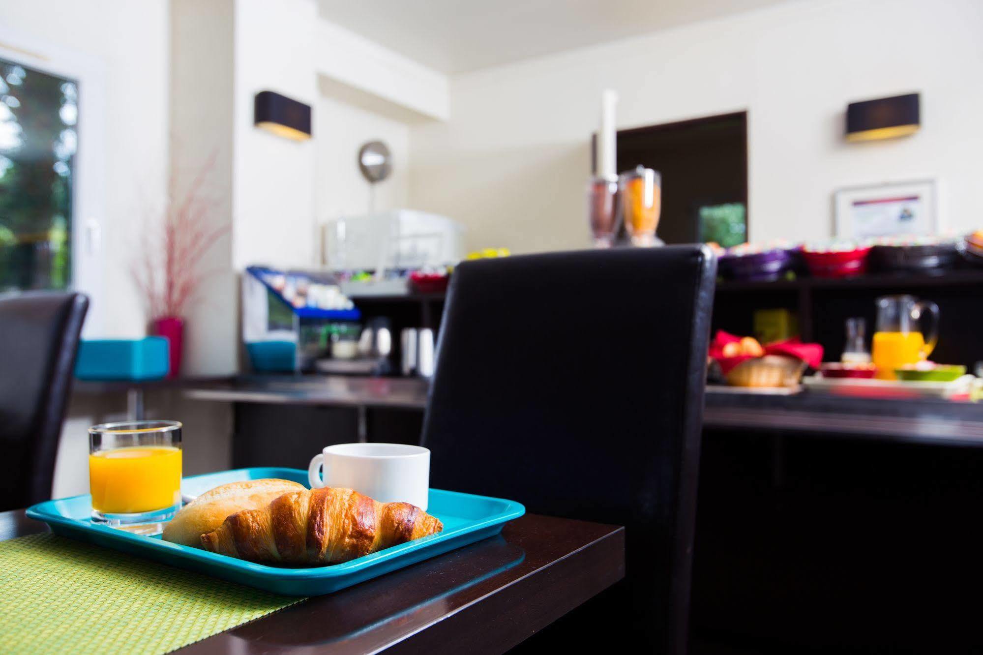 Hotel Akena Creil - Clermont Agnetz Экстерьер фото