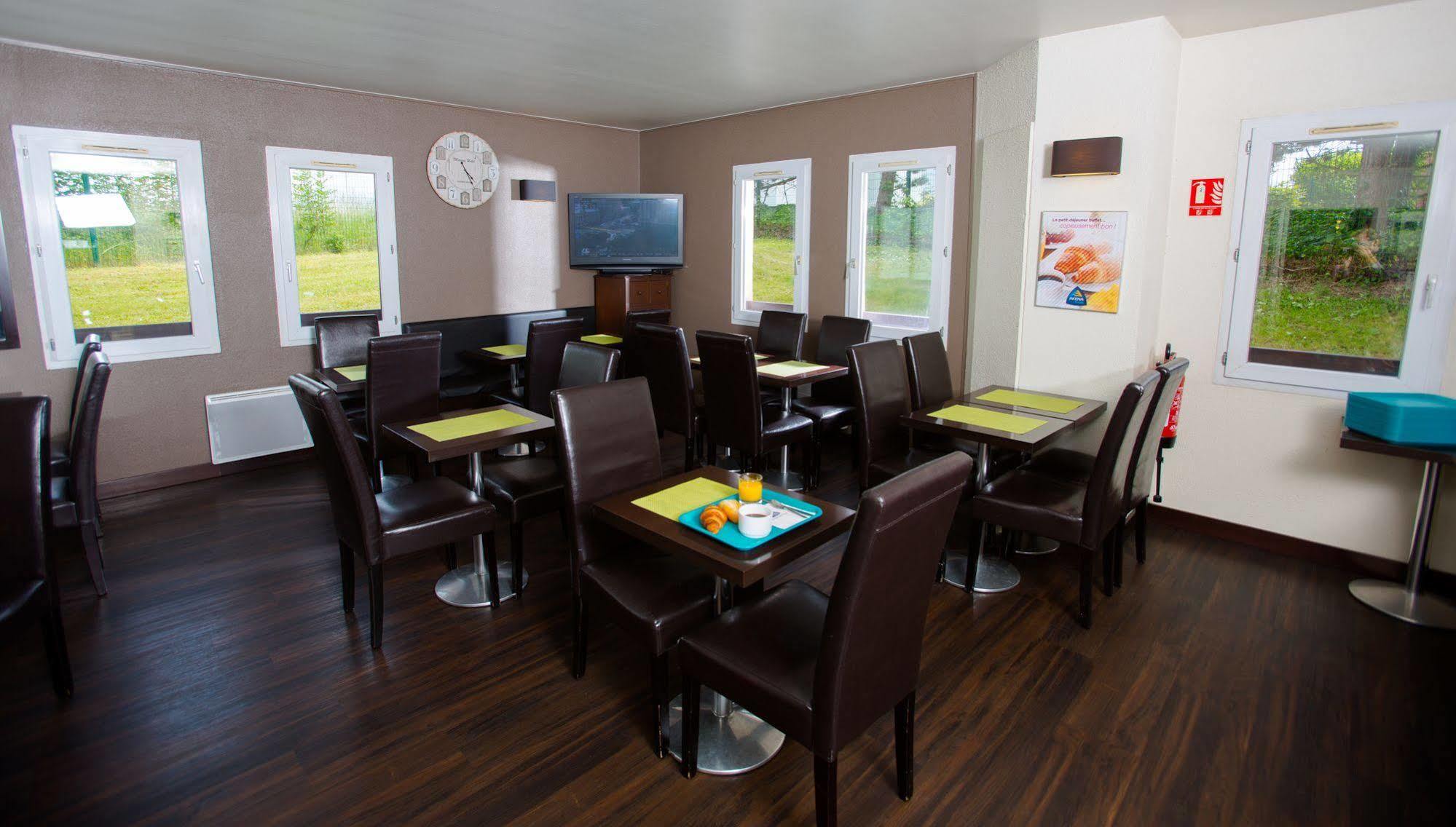 Hotel Akena Creil - Clermont Agnetz Экстерьер фото